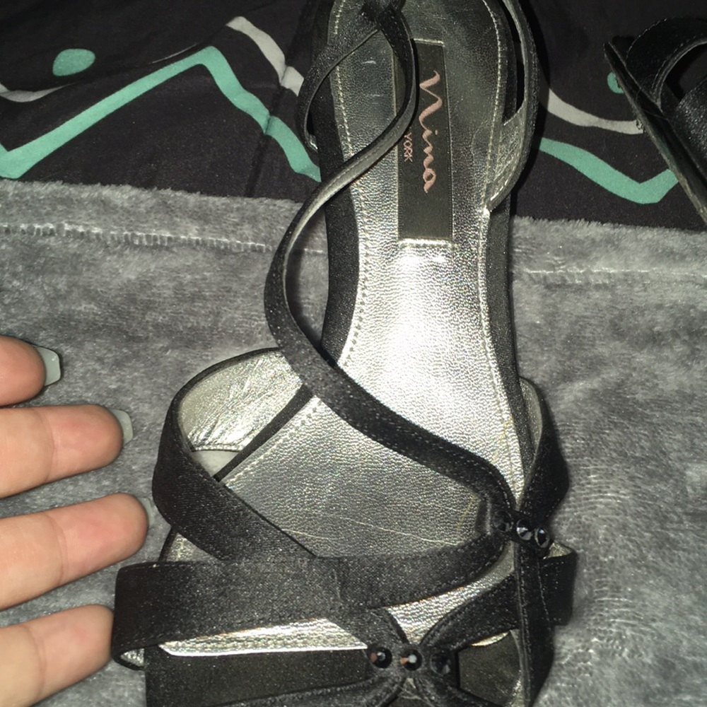 Shoes - Picture 3 of 4